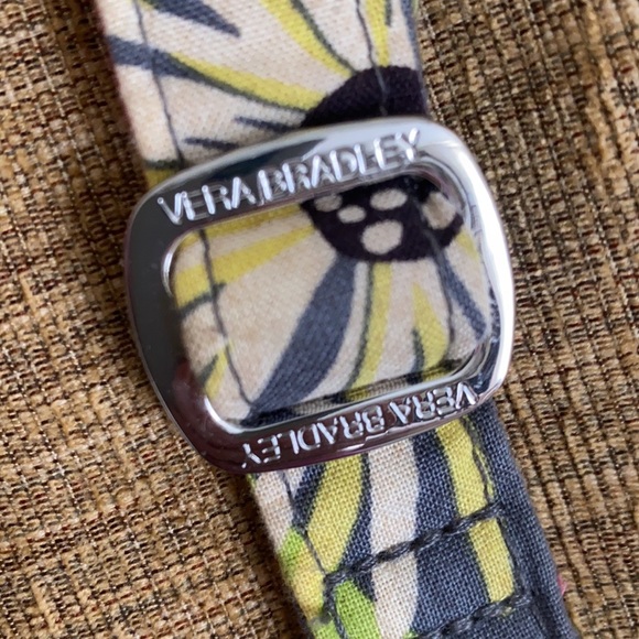 Vera Bradly Zippered Crossbody Floral Bag - Picture 6 of 10